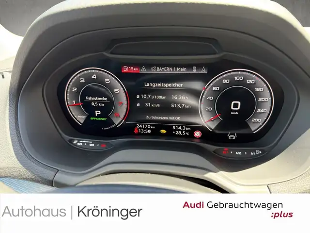 Audi Q2 view 12