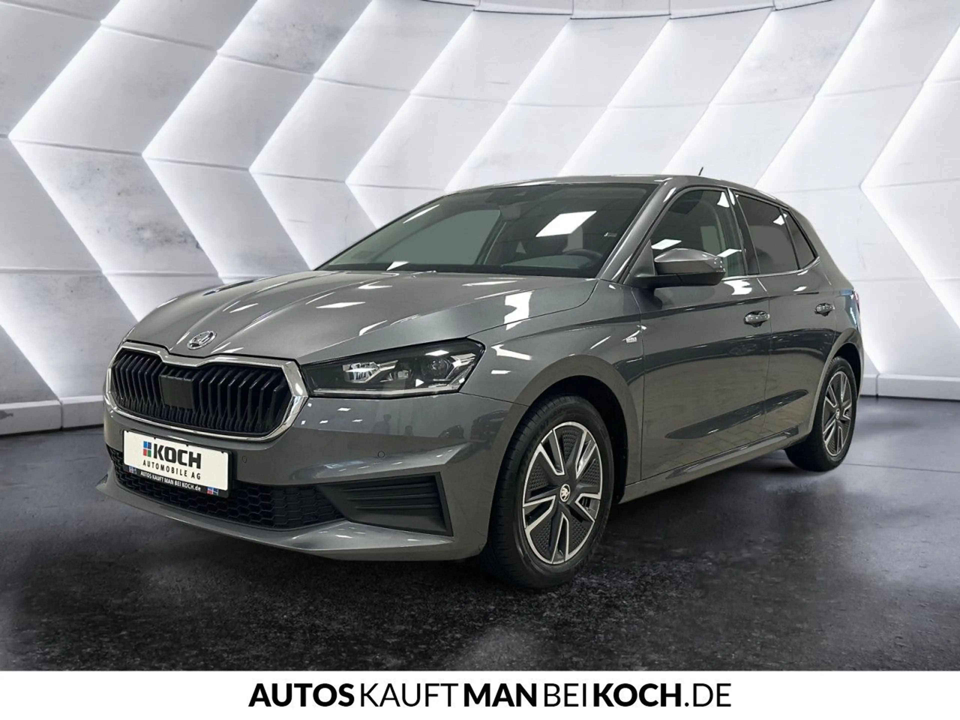 Skoda Fabia 1.0 TSI TOUR LED PDC KAMERA ACC SMARTLINK — photo 3