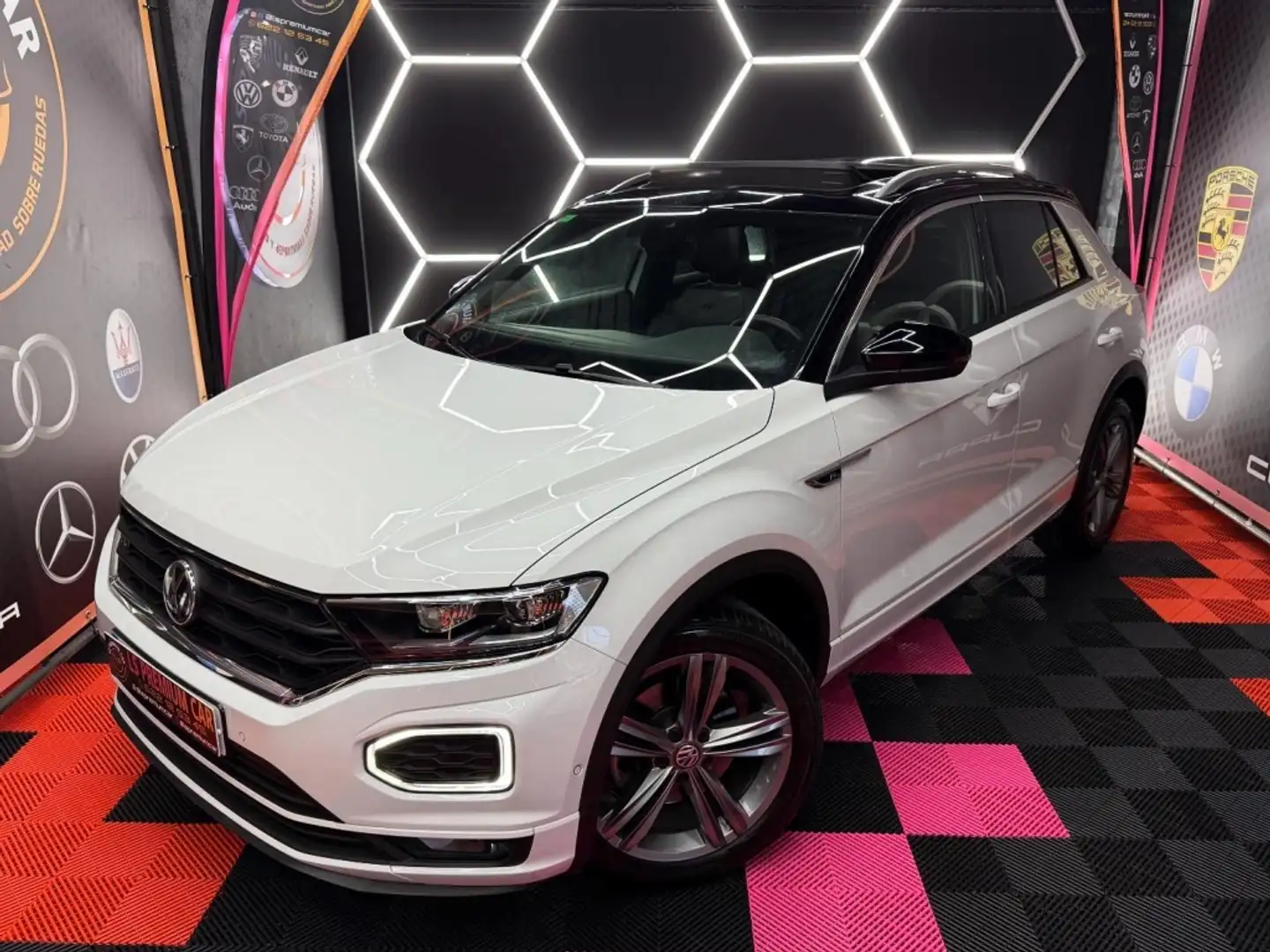 Volkswagen T-Roc 2.0 TSI Sport 4Motion DSG7 Weiß - 2