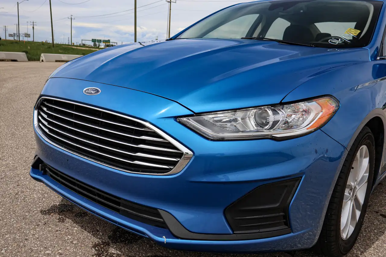Ford Fusion снимка Ford Fusion
