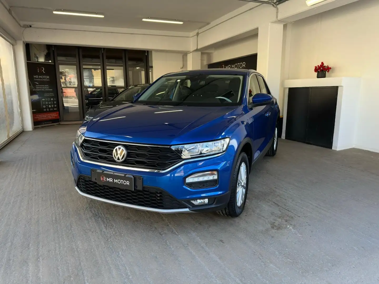 Volkswagen T-Roc T-Roc 1.6 TDI SCR Business BlueMotion Technology Bleu - 1