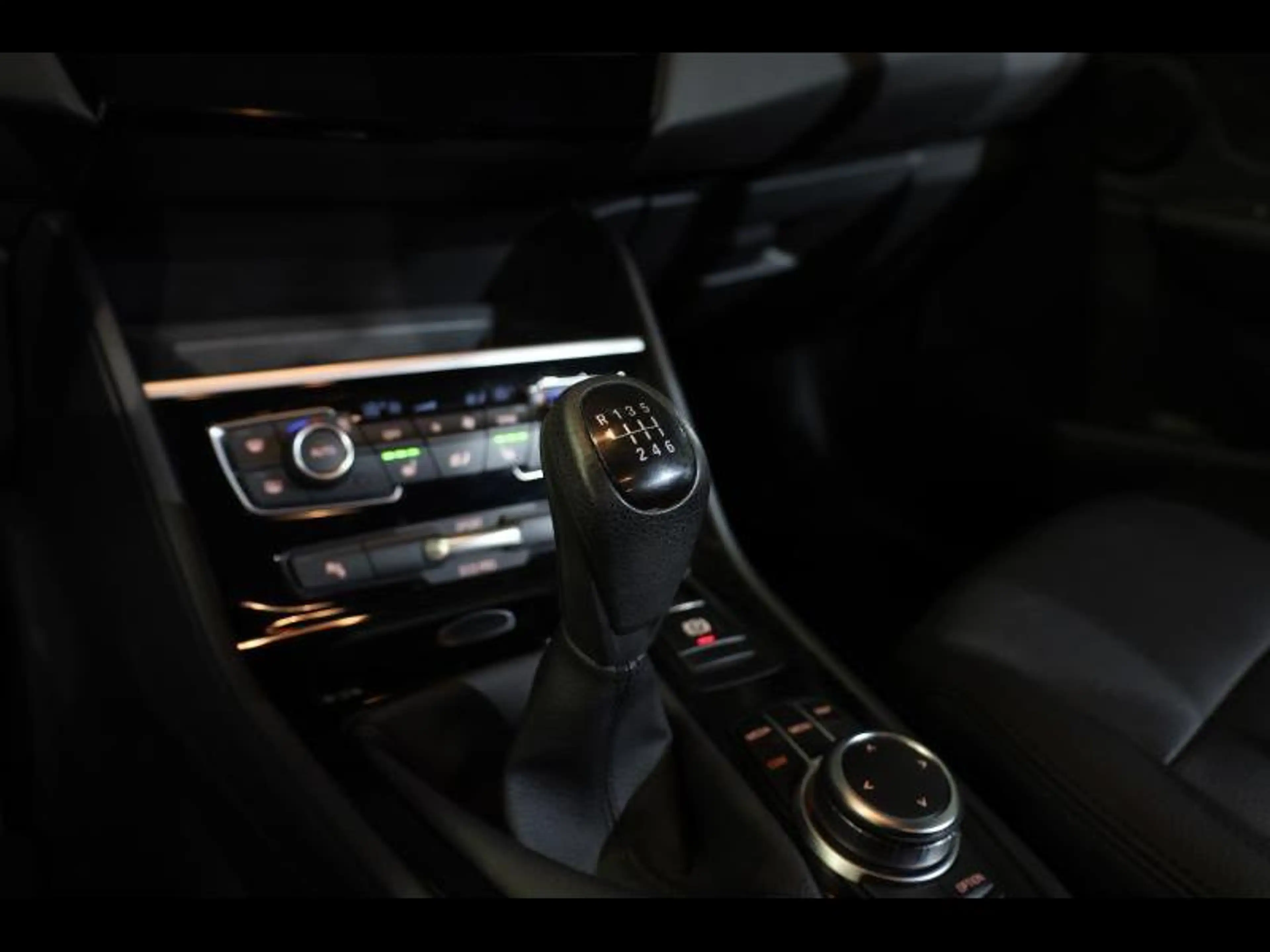 BMW 216 d Gran Tourer — photo 13