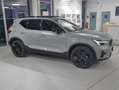 Volvo XC40 B3 Geartr. Plus Black Edition Grau - thumbnail 2