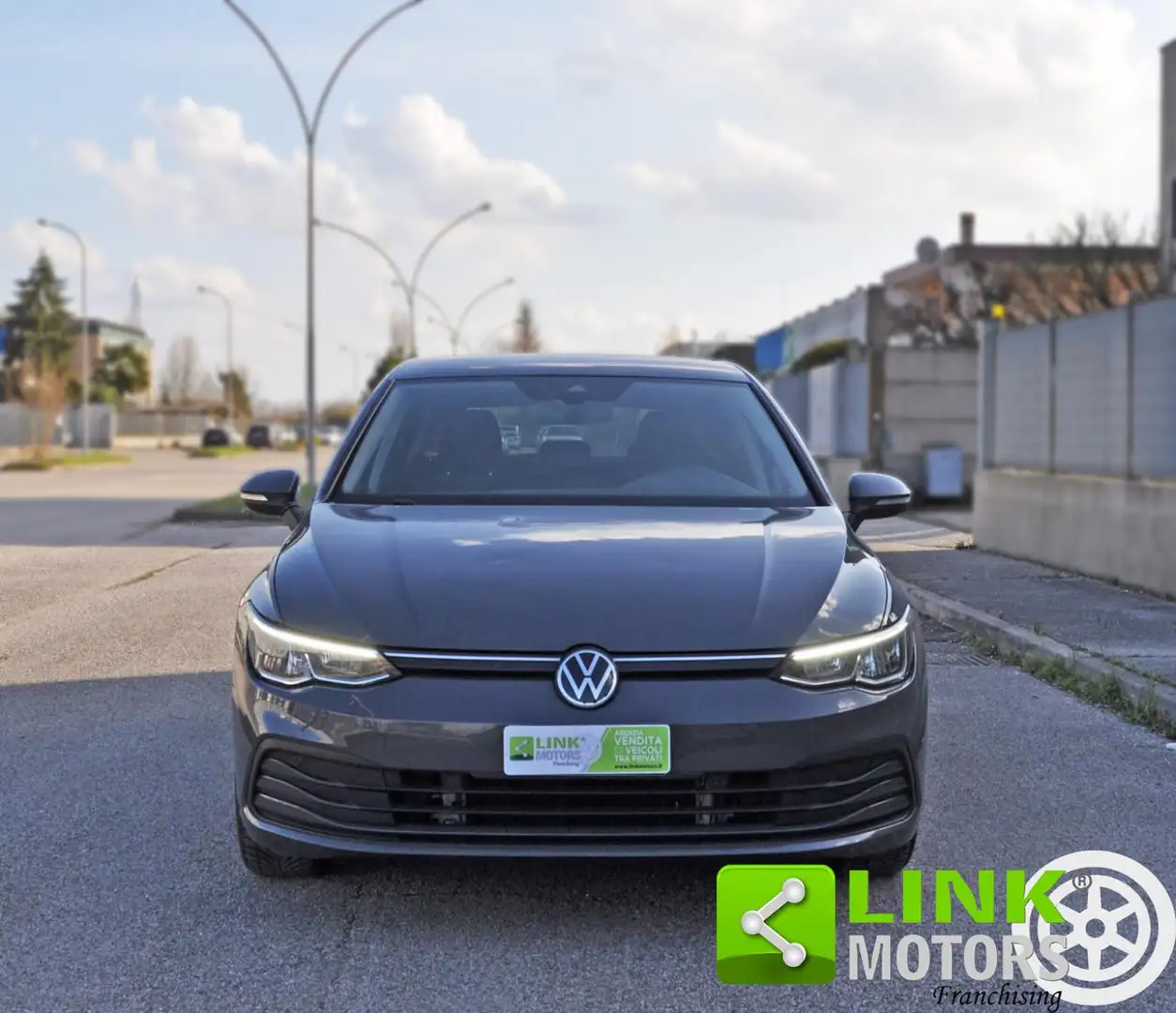 Volkswagen Golf 1.5 TSI EVO ACT Life Grigio - 2