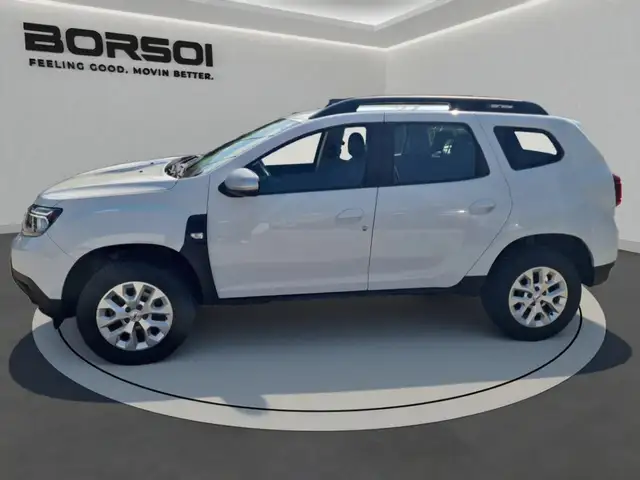 Dacia Duster view 2