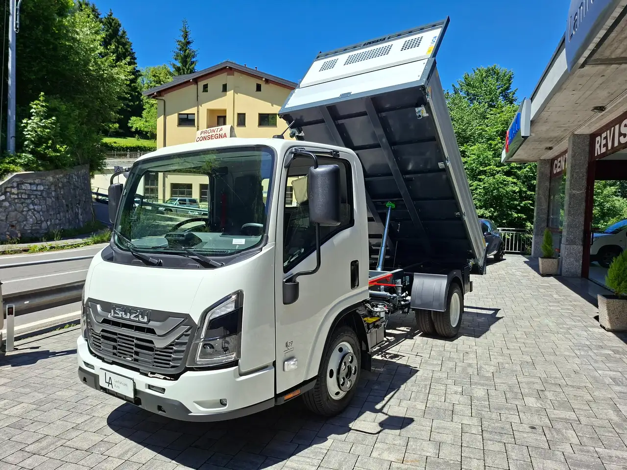 Isuzu Model not specified 2026