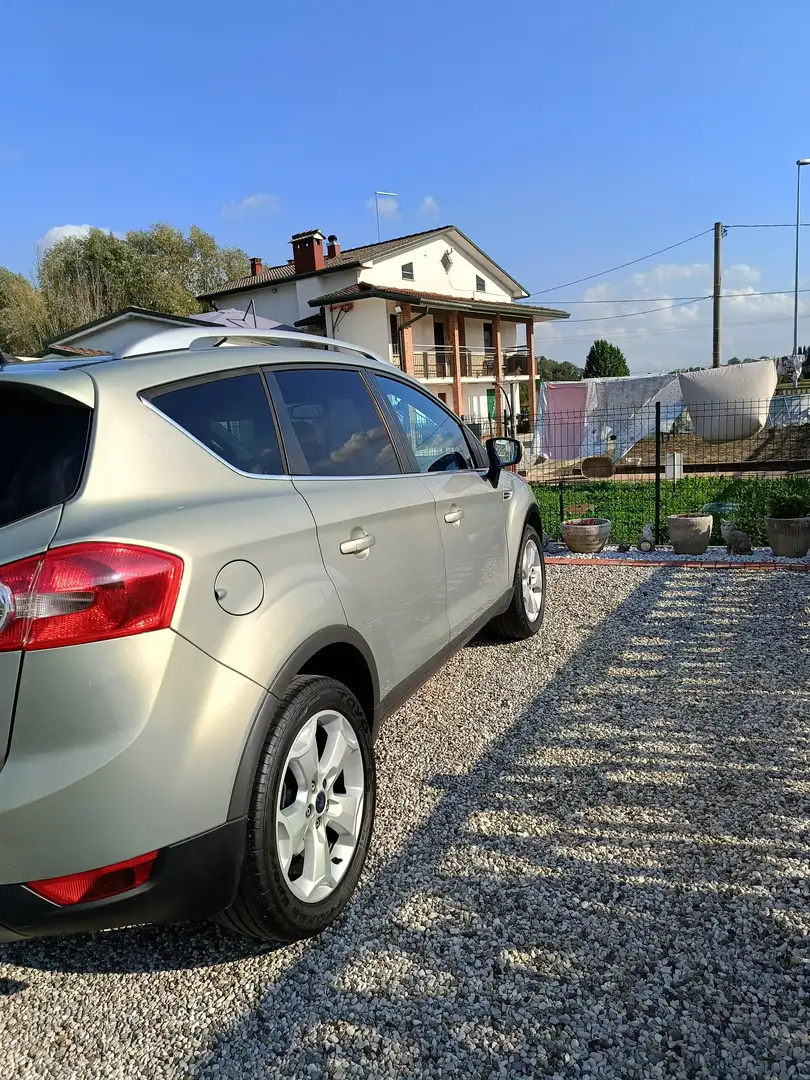 Ford Kuga 20.4x4 140 CV Titanium - 2