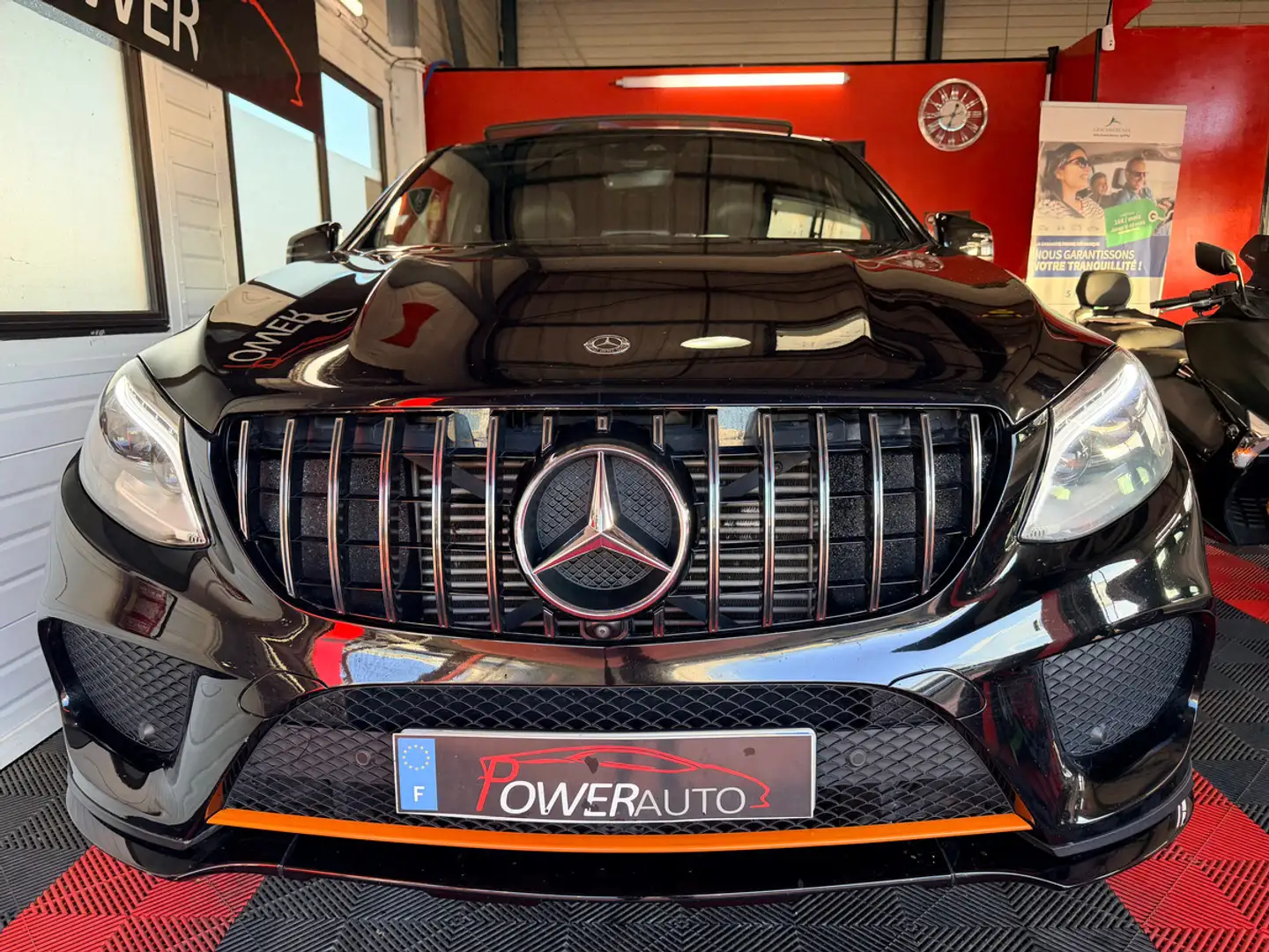 Mercedes-Benz GLE 350 350 cdi pack amg Zwart - 2