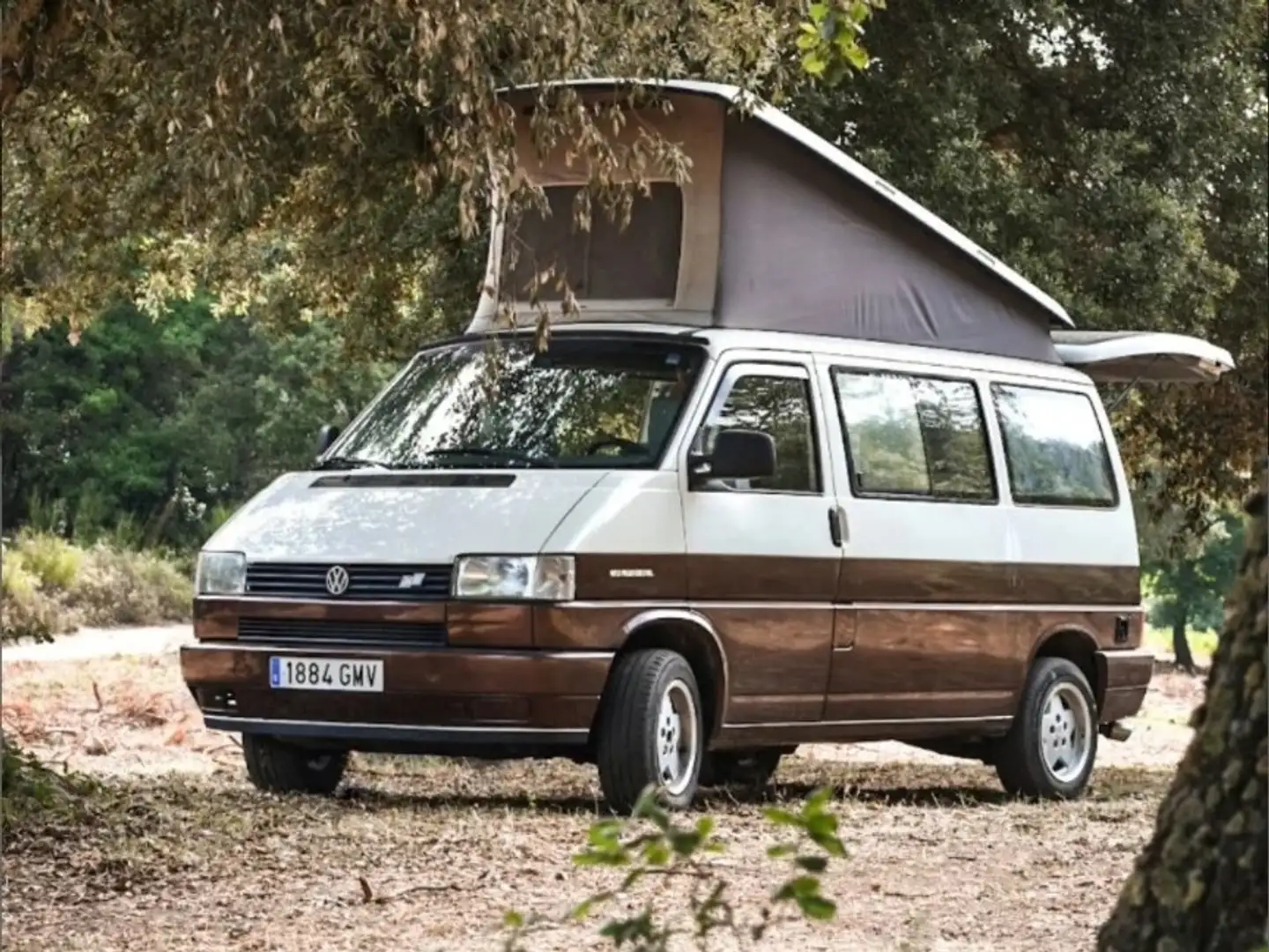 Volkswagen T4 California 2.4D Brązowy - 1