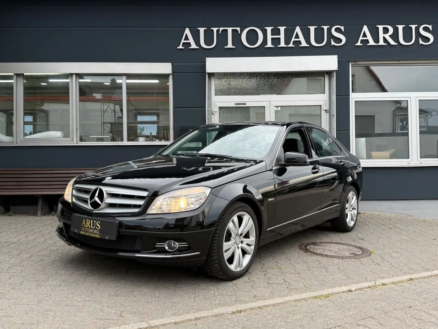 Mercedes-Benz C 180 Klasse Lim./PDC/NAVI/SHZ/KLM/ 1 J.Garantie Noir - 1