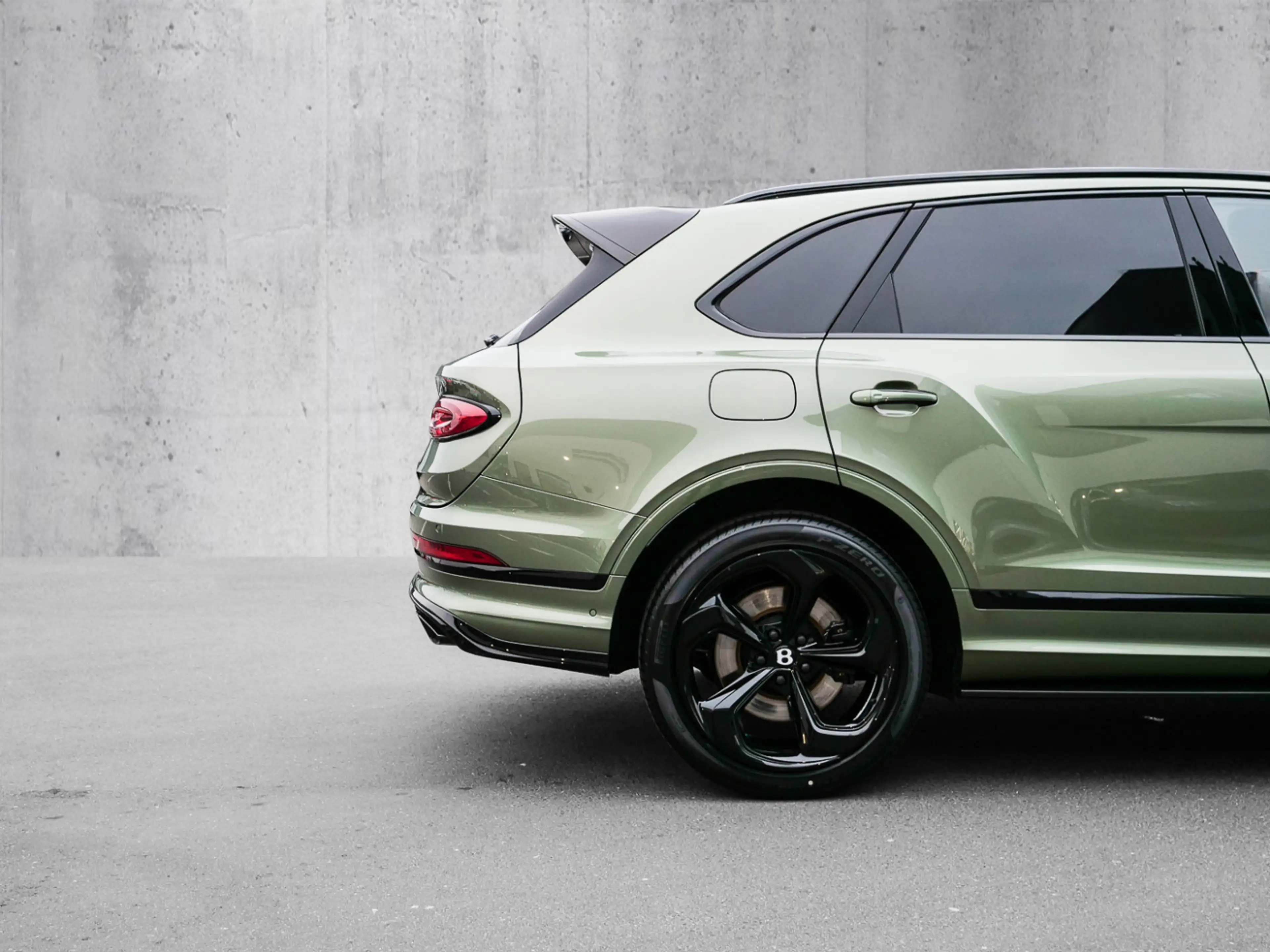 Bentley Bentayga S V8 Styling Spec, Naim, Touring Spec — photo 11