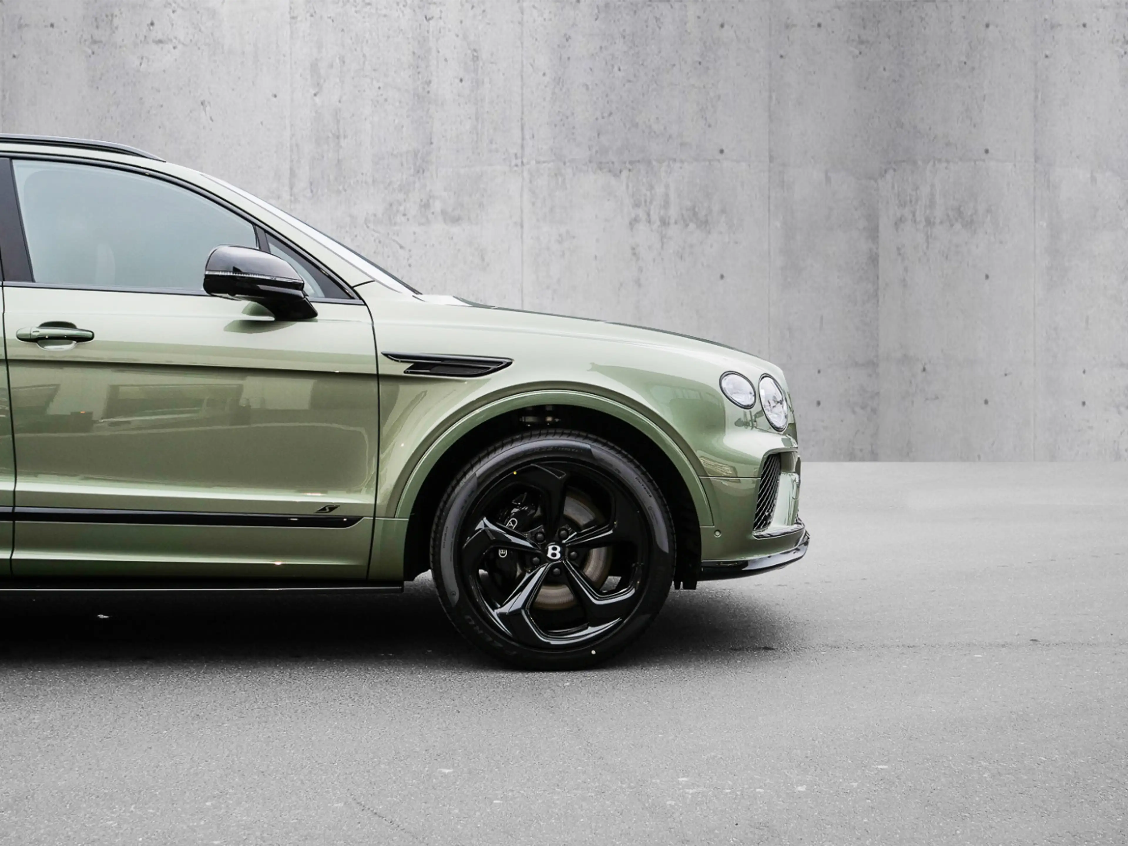 Bentley Bentayga S V8 Styling Spec, Naim, Touring Spec — photo 10