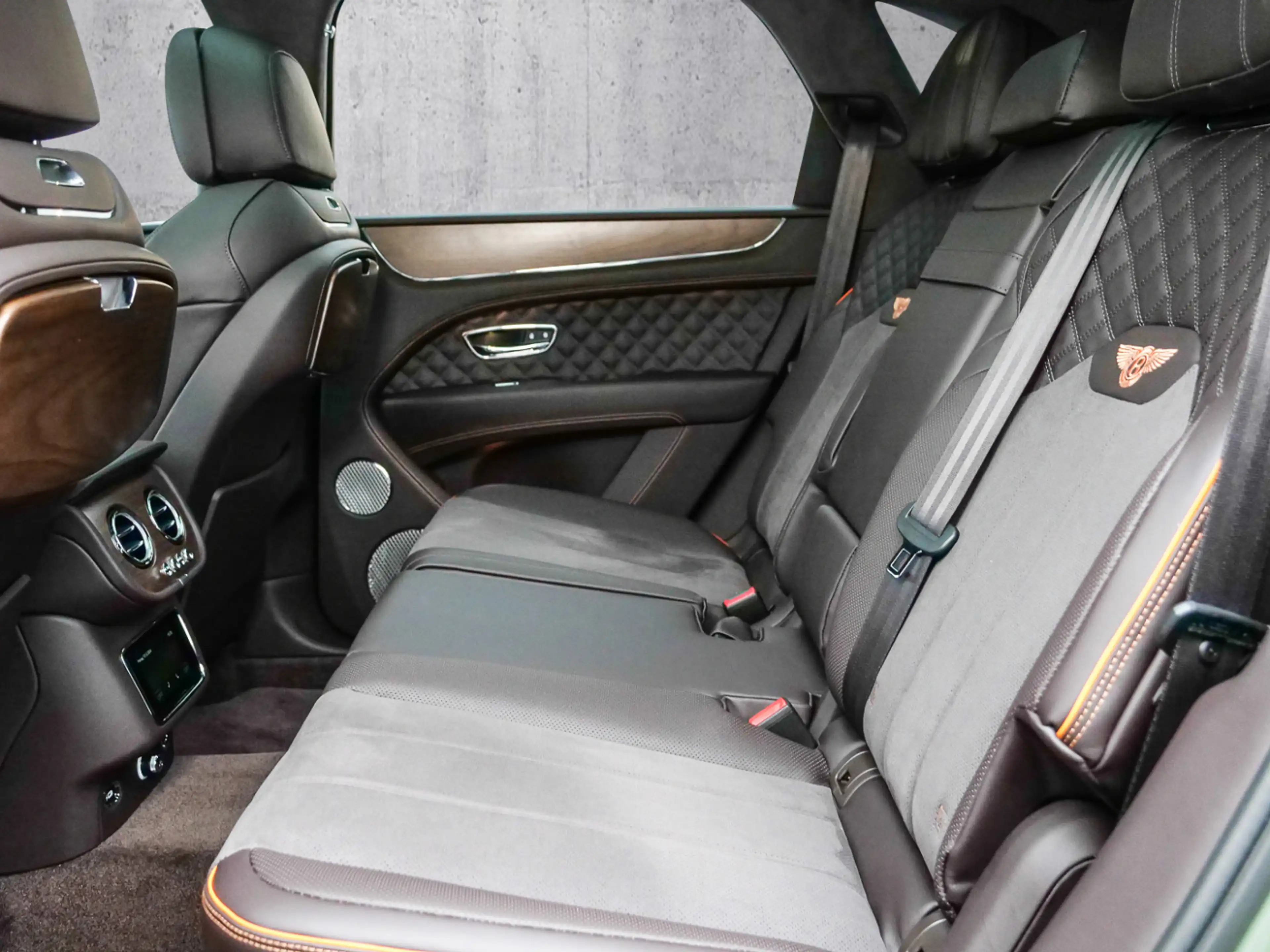 Bentley Bentayga S V8 Styling Spec, Naim, Touring Spec — photo 14