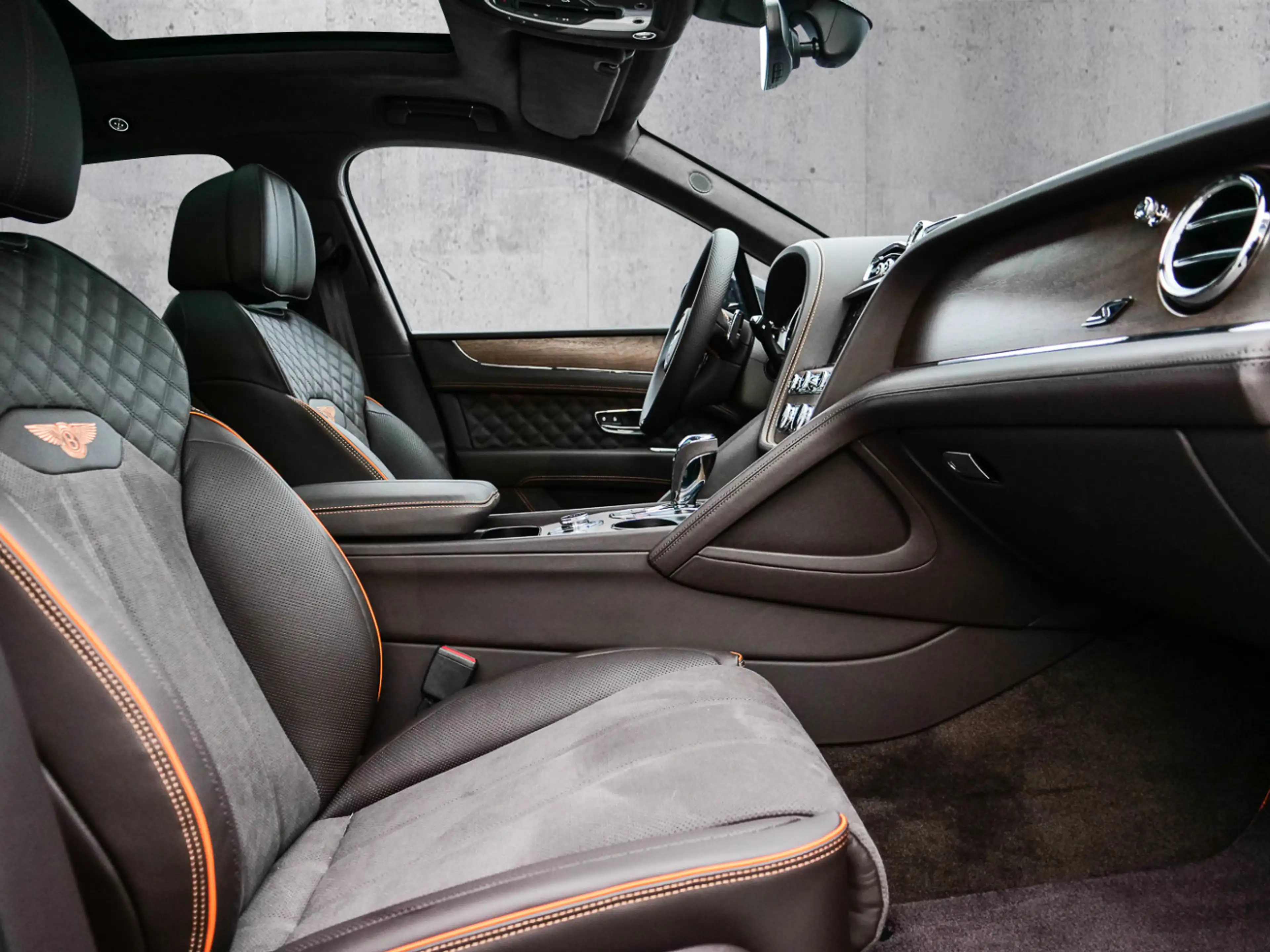 Bentley Bentayga S V8 Styling Spec, Naim, Touring Spec — photo 7