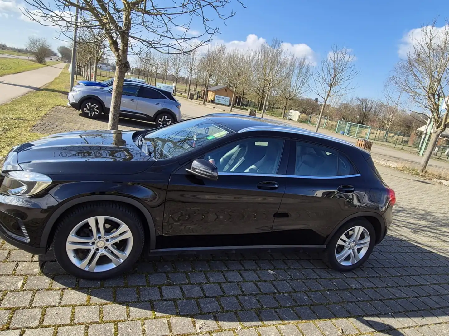 Mercedes-Benz GLA 220 GLA 220 d 4Matic 7G-DCT StreetStyle - 2