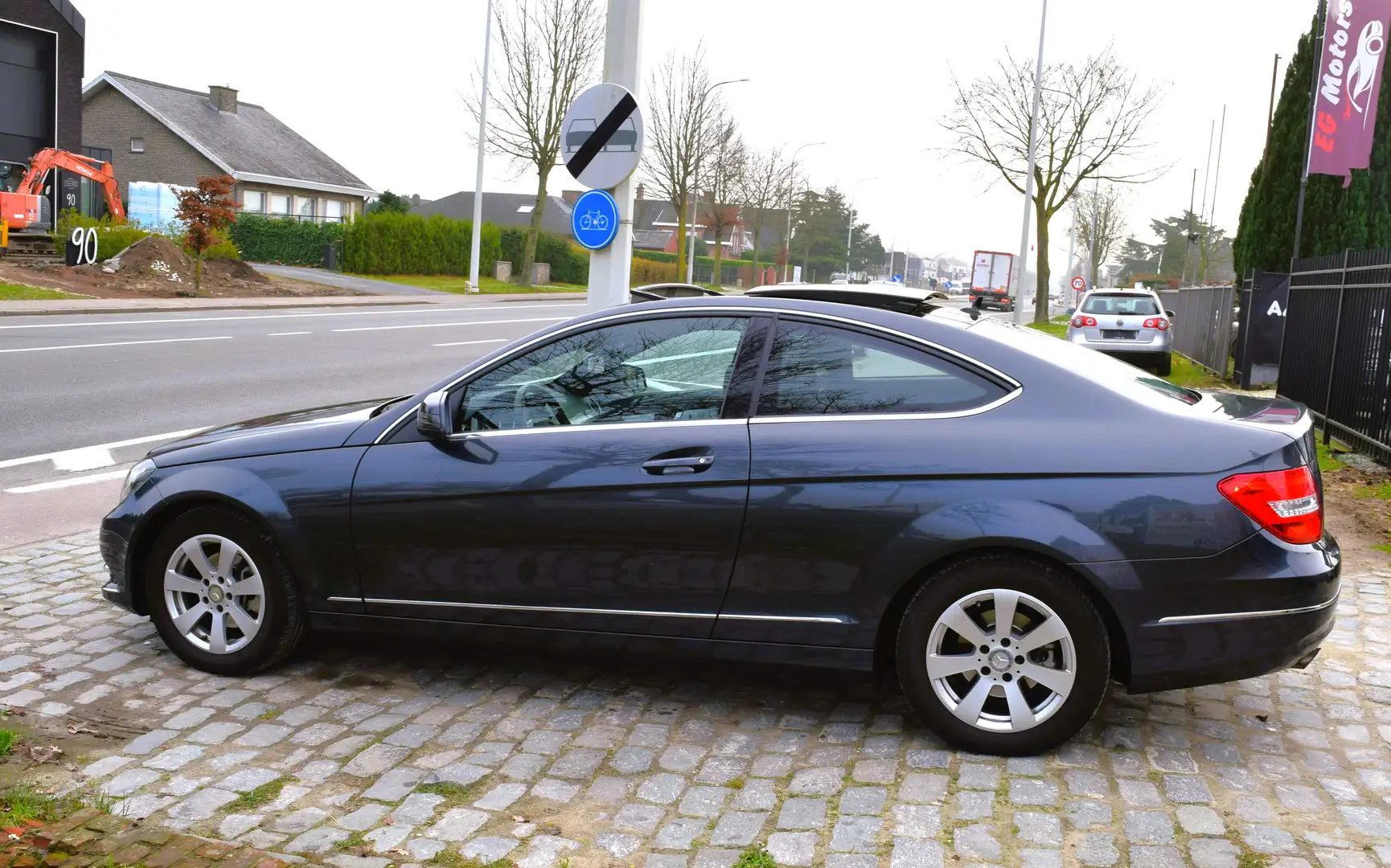 Mercedes-Benz C 180 CGi/Coupé/SPORT/FULL OPTIE/HISTORY/GARANTIE Gris - 2
