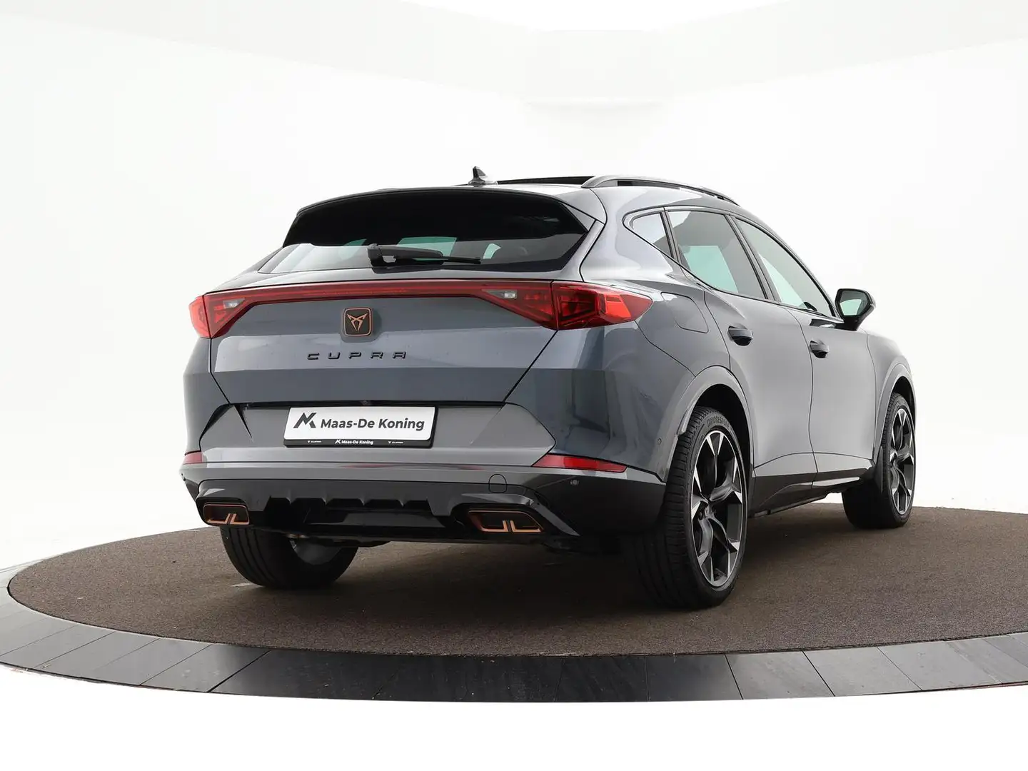 CUPRA Formentor 1.4 245pk DSG e-Hybrid VZ Performance · Keyless · Grijs - 2