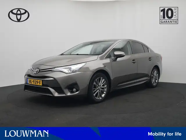 Toyota Avensis 1.8 VVT-i Executive | Stoelverwarming | Zwart lede