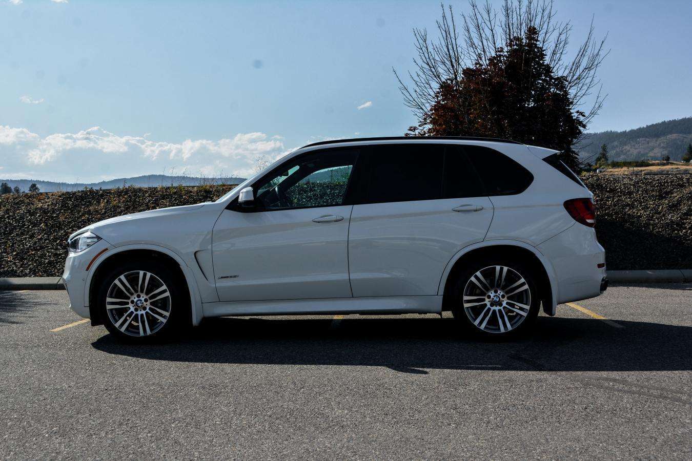 2017 BMW X5 xDrive35i, M Sport, Dealer Serviced, BC Local, LOW — снимка 1