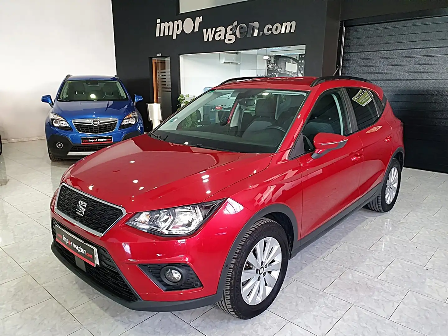 SEAT Arona 1.6TDI CR S&S Xcellence 95 Burdeos - 1