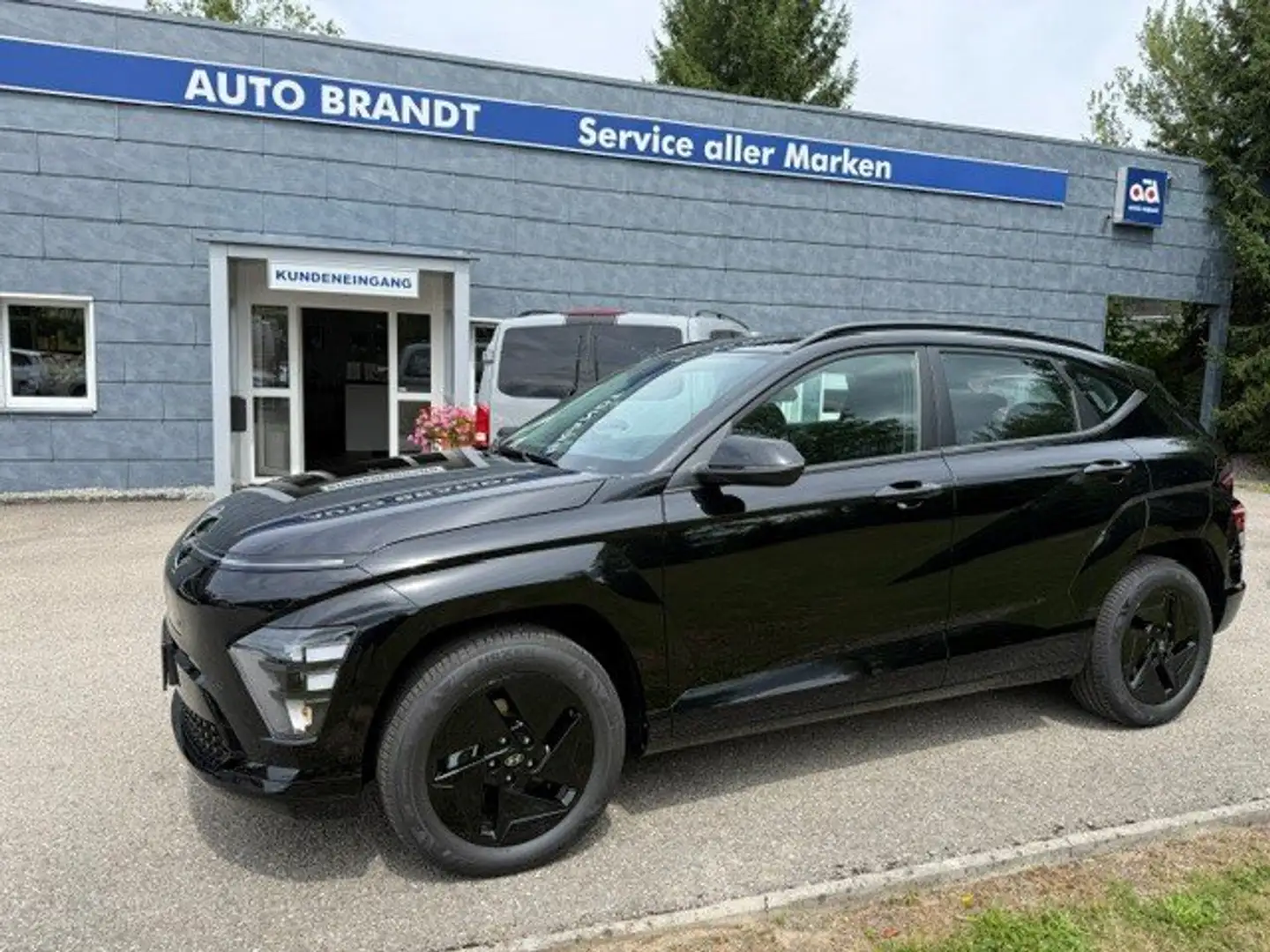 Hyundai KONA Kona Elektro 64,8kWh Smart Line Smart Line Schwarz - 1