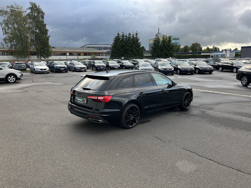 Audi A4 Avant 35 2.0 TFSI S tronic Blackline S-Line Optik — photo 8