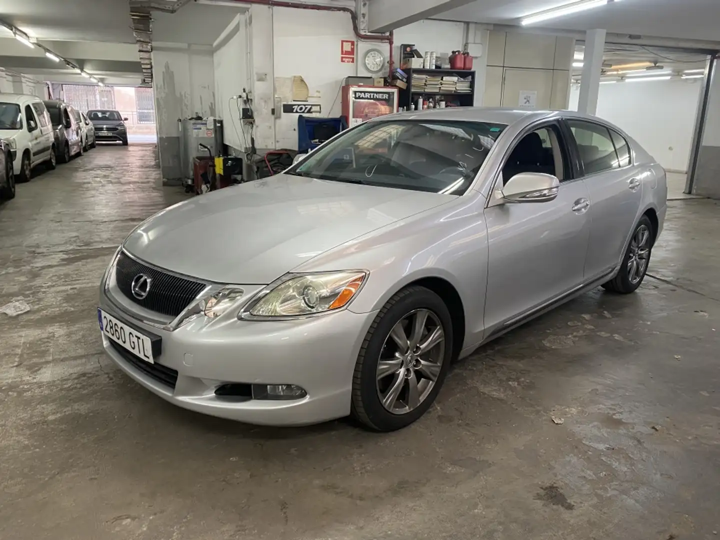 Lexus GS 300 Premium Aut. Gris - 1
