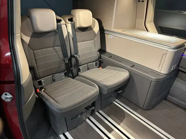 Volkswagen T7 California view 4