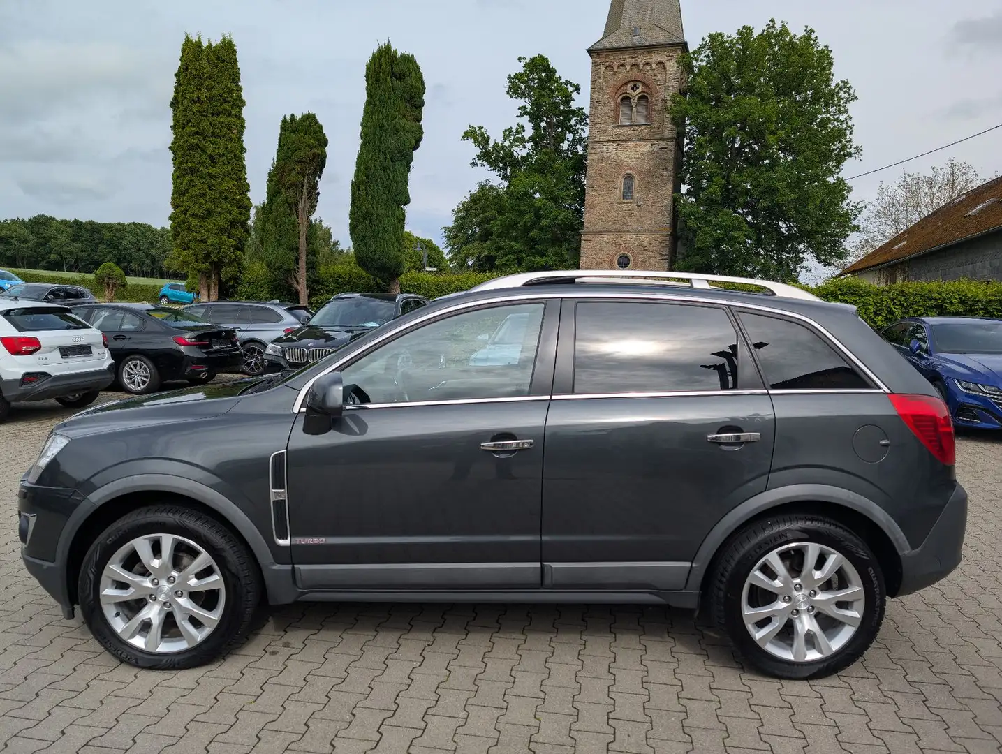 Opel Antara 2.0 D Automatik Innovation Grau - 2