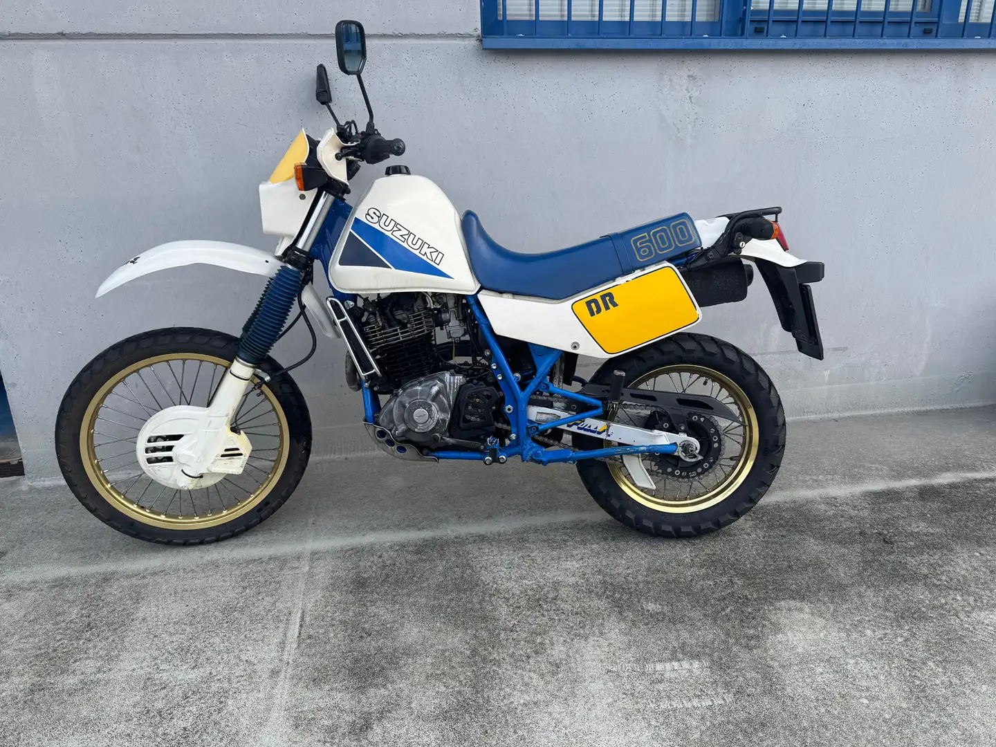 Suzuki DR 600 S Blanc - 2
