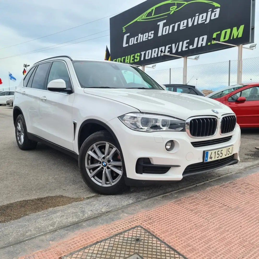 BMW X5 sDrive 25dA Weiß - 1