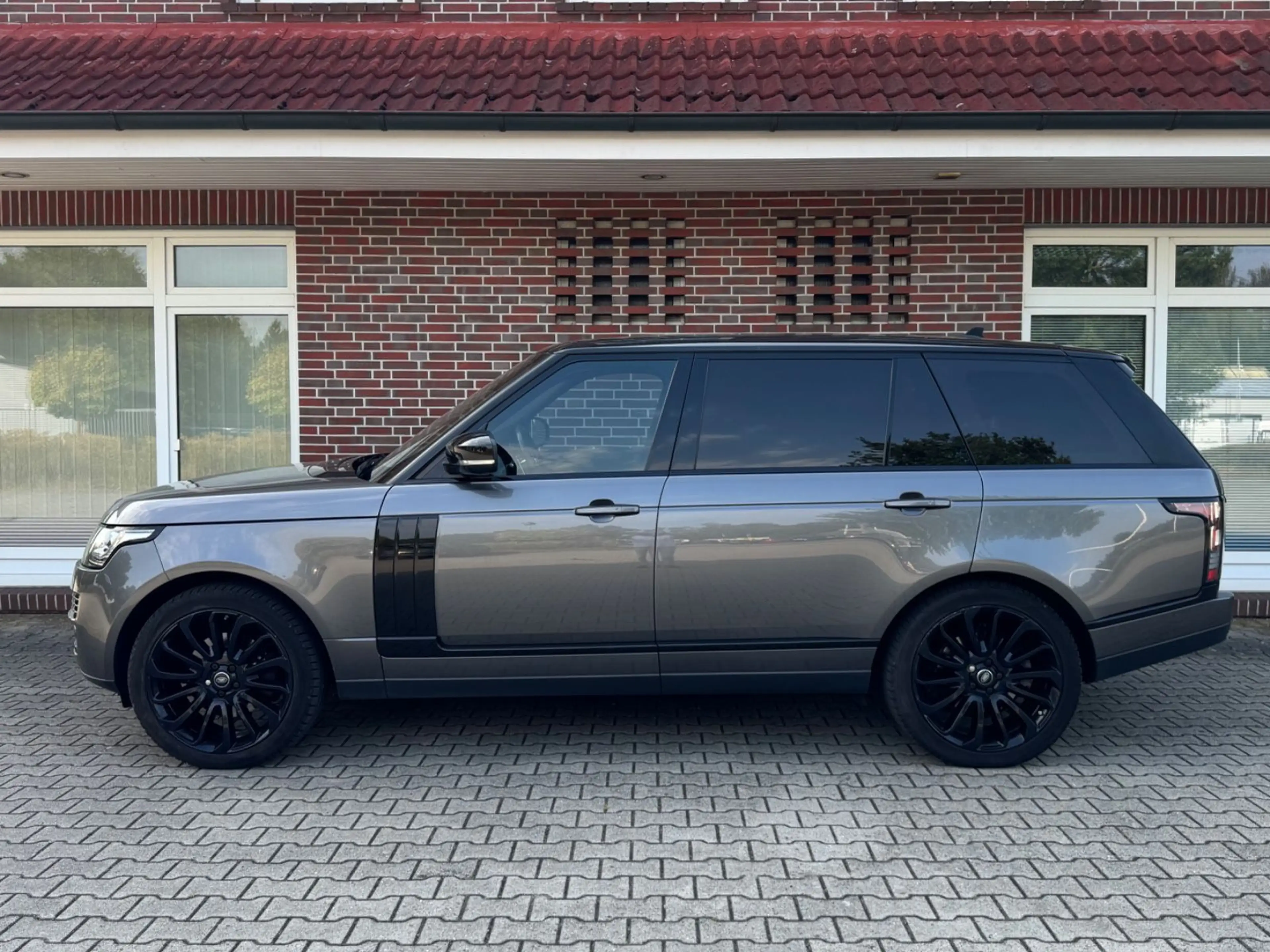 Land Rover Range Rover AUTOBIOGRAPHY*LANG*LWB*MEGAVOLL!!!* — photo 2