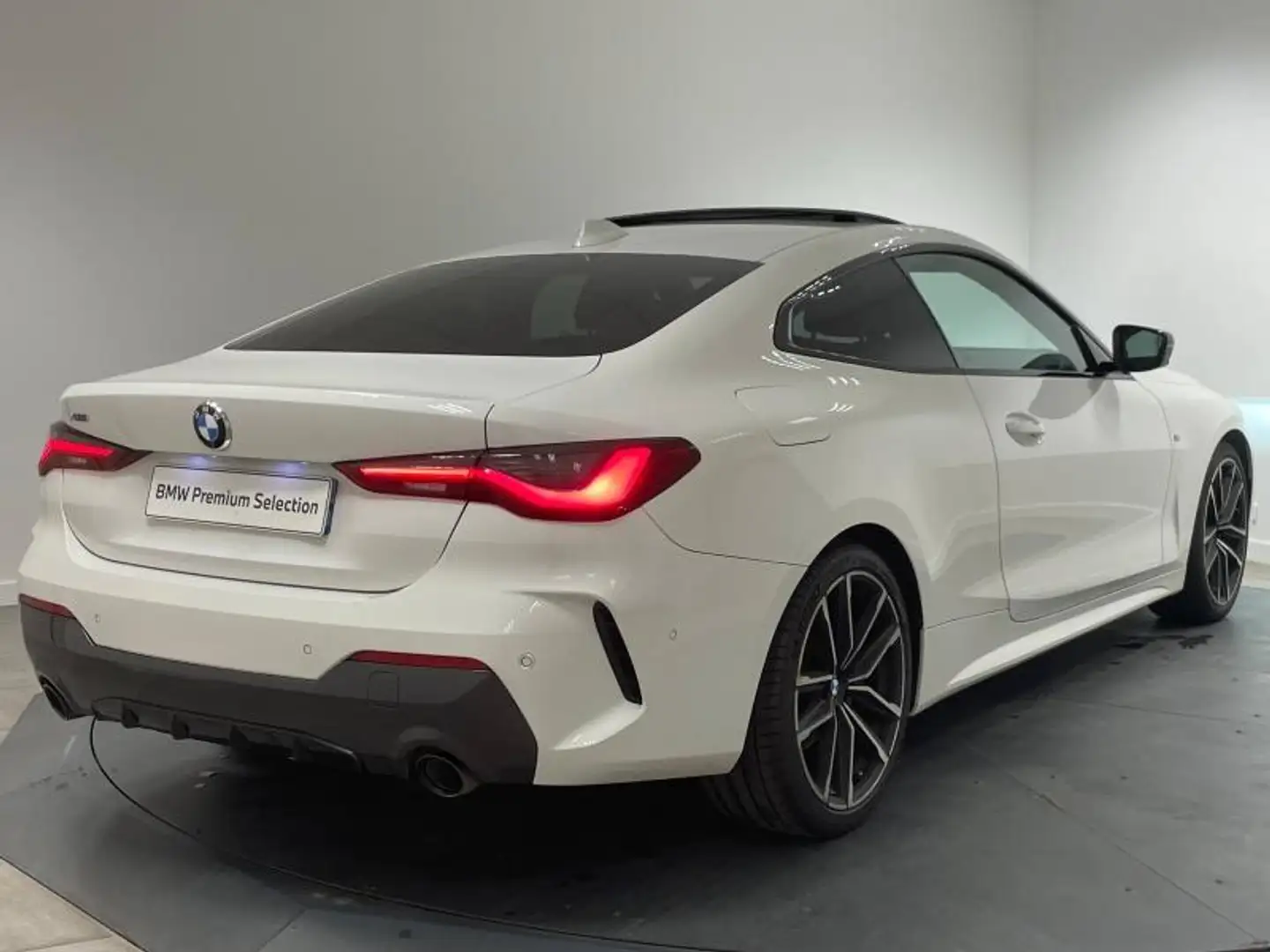 BMW 420 420dA xDrive 190ch M Sport Blanc - 2