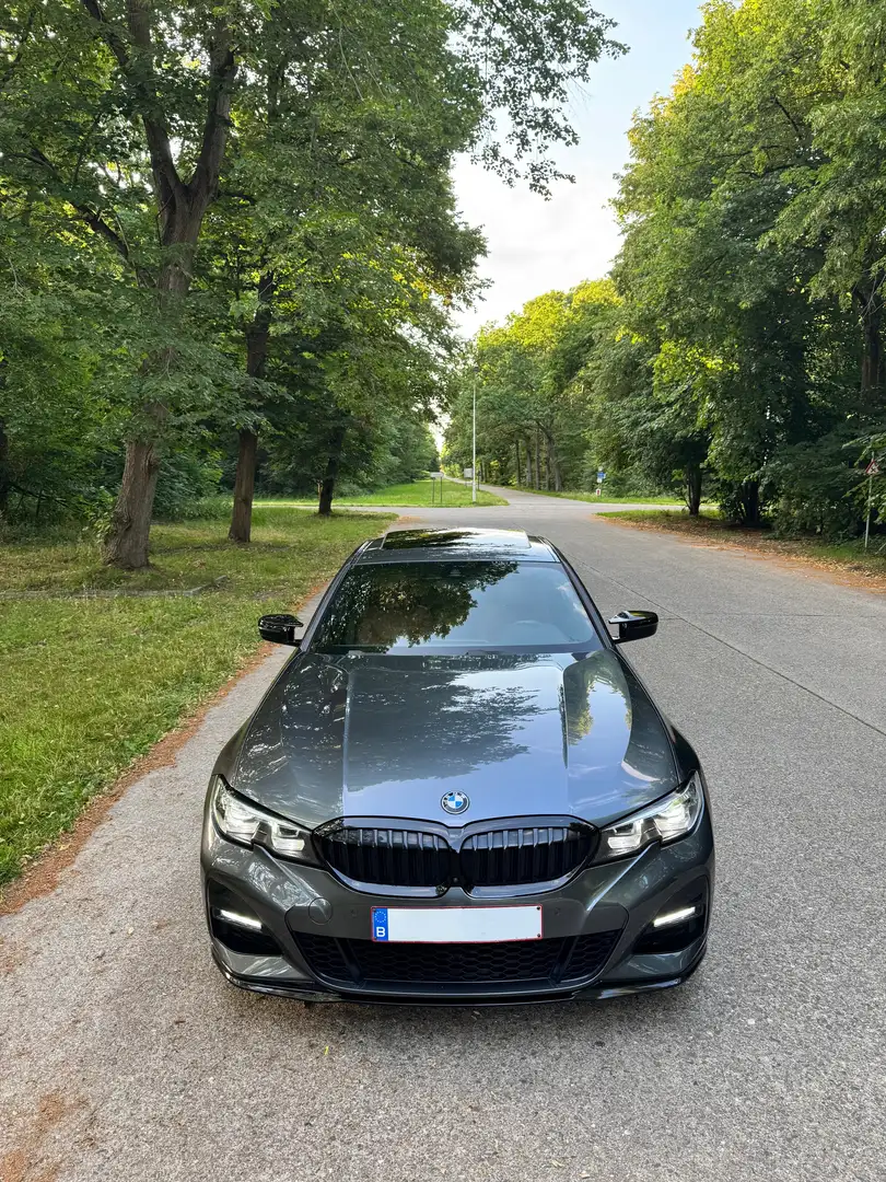 BMW 330 330e Aut. M Sport - 1