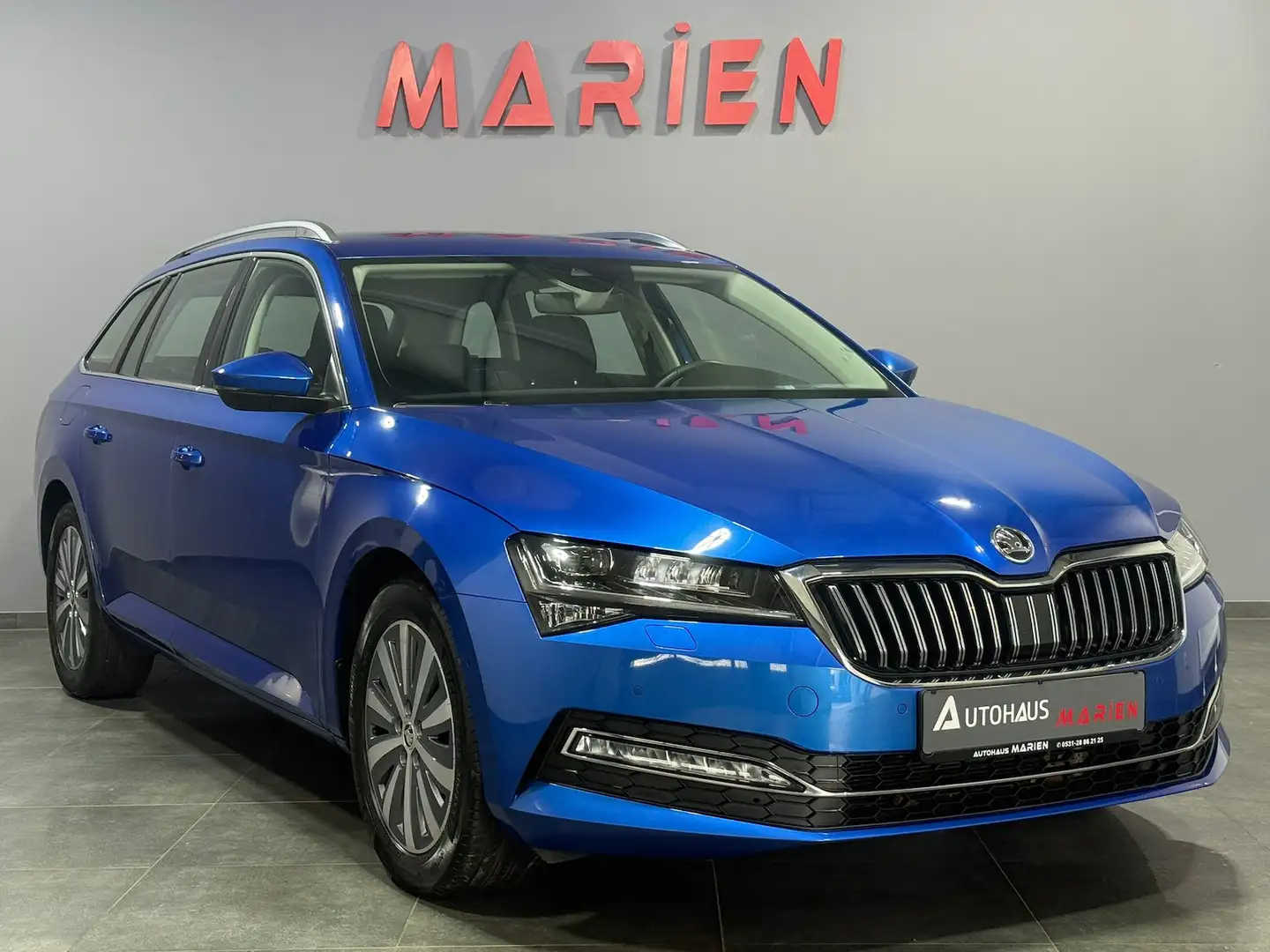 Skoda Superb 1.5 TSI DSG*MATRIX*KAMERA*VIRTUAL Azul - 2