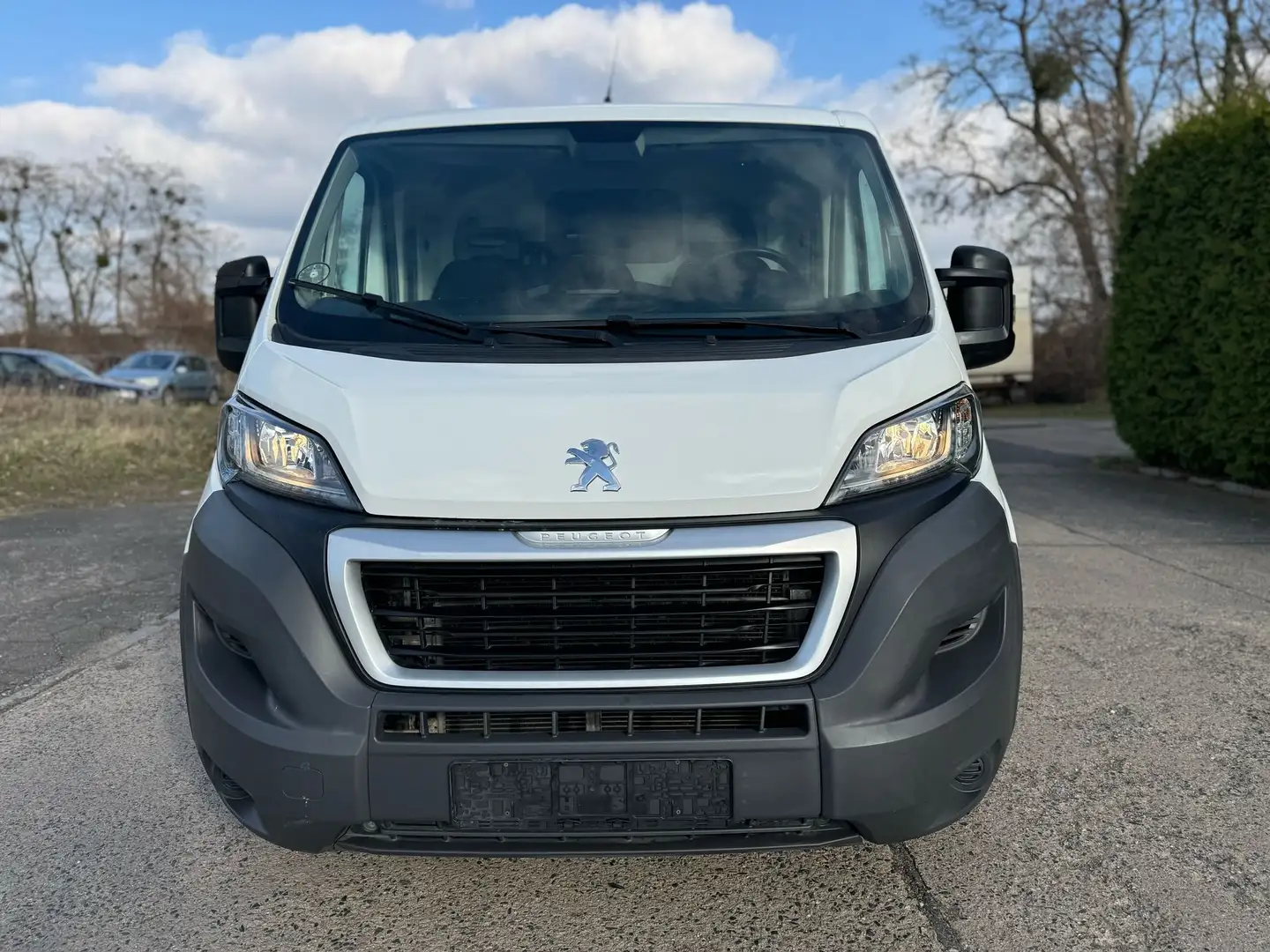 Peugeot Boxer 330 L2H1 Komfort Plus HDi 130 Weiß - 2