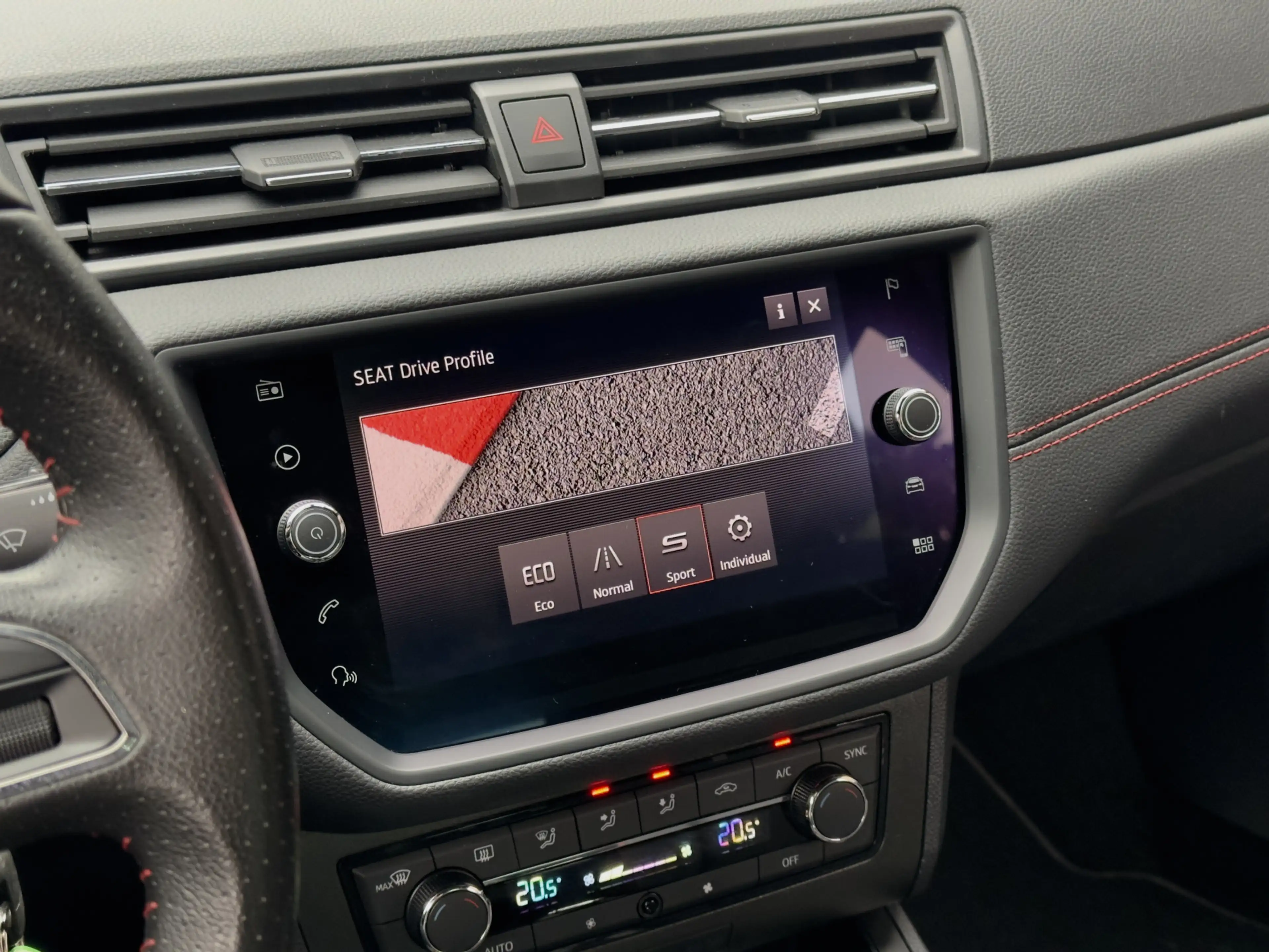 SEAT Ibiza 1.0 TSI FR INTENSE NAVI CAMERA APPLE-CARPLAY LED L — photo 11