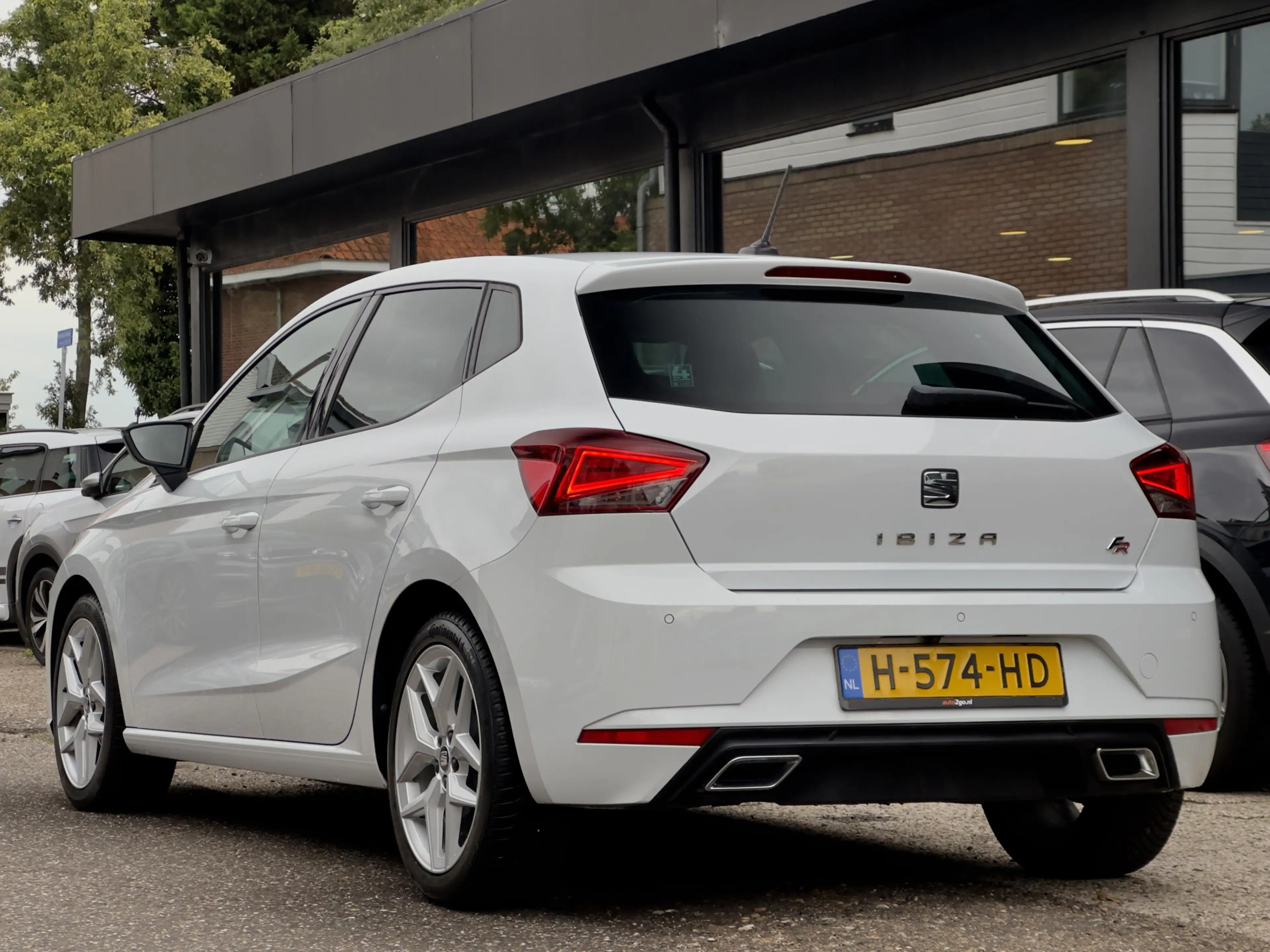SEAT Ibiza 1.0 TSI FR INTENSE NAVI CAMERA APPLE-CARPLAY LED L — photo 4