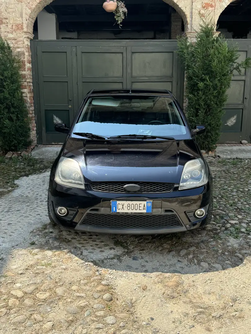 Ford Fiesta 3p 1.6 tdci Collection - 2