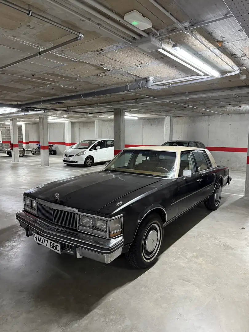 Cadillac Seville - 1