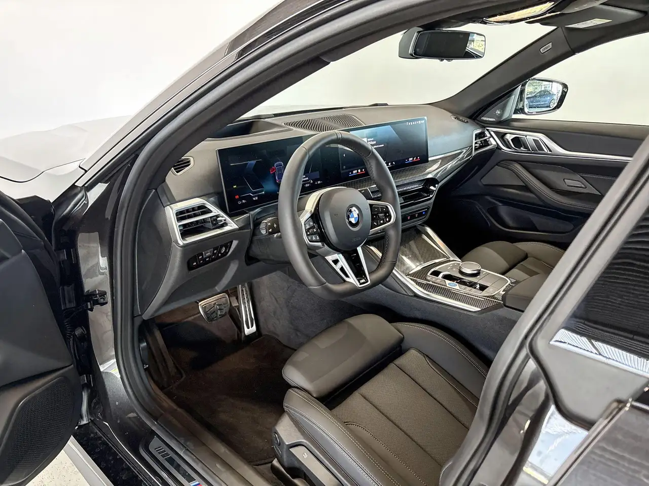 BMW i4 2026 — фото 11