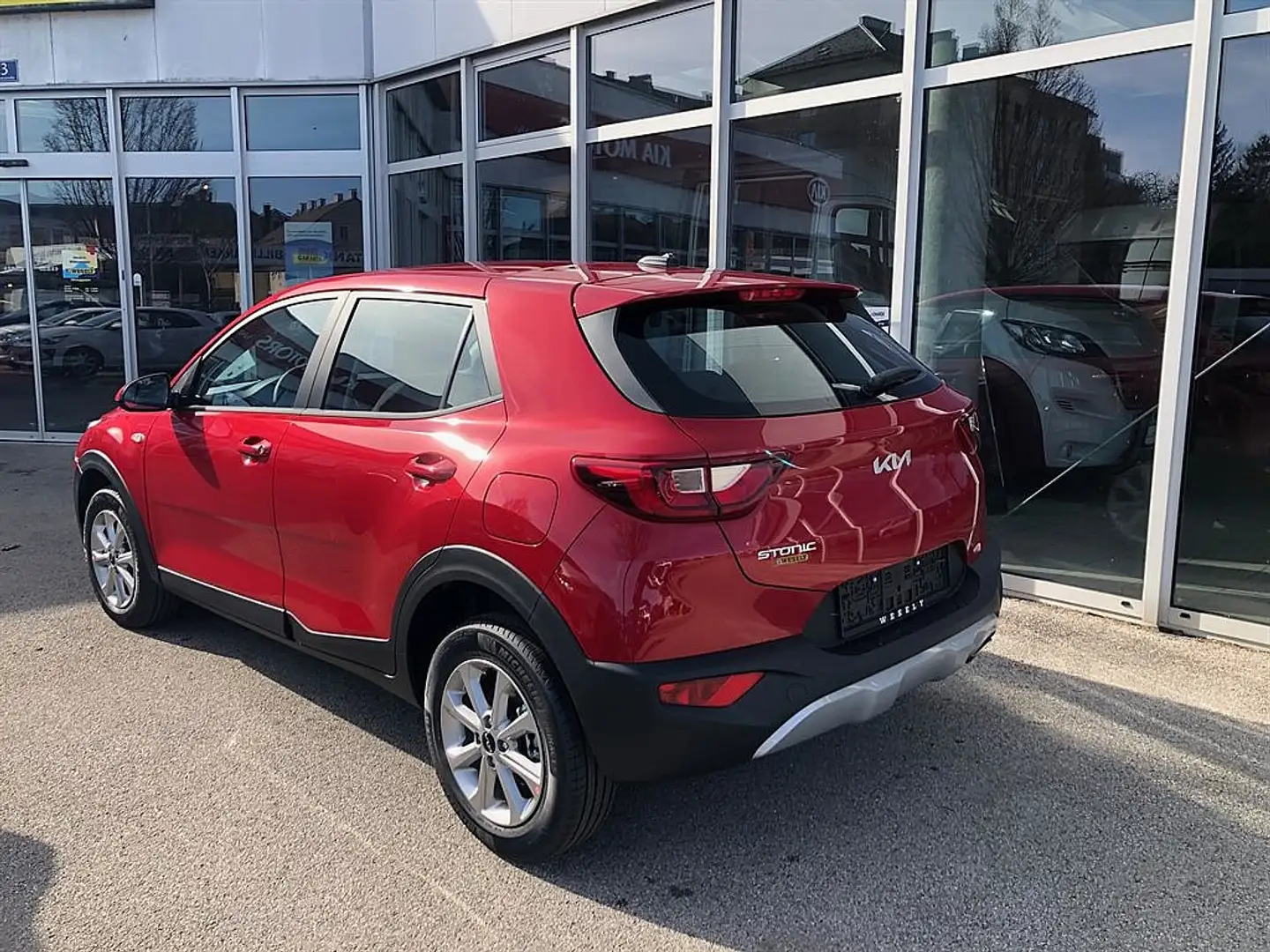 Kia Stonic 1,25 MPI ISG Titan Rot - 2
