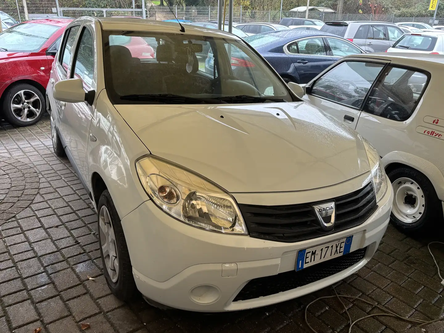 Dacia Sandero 1.4 GPL - garanzia - permute - finanziamento - 1