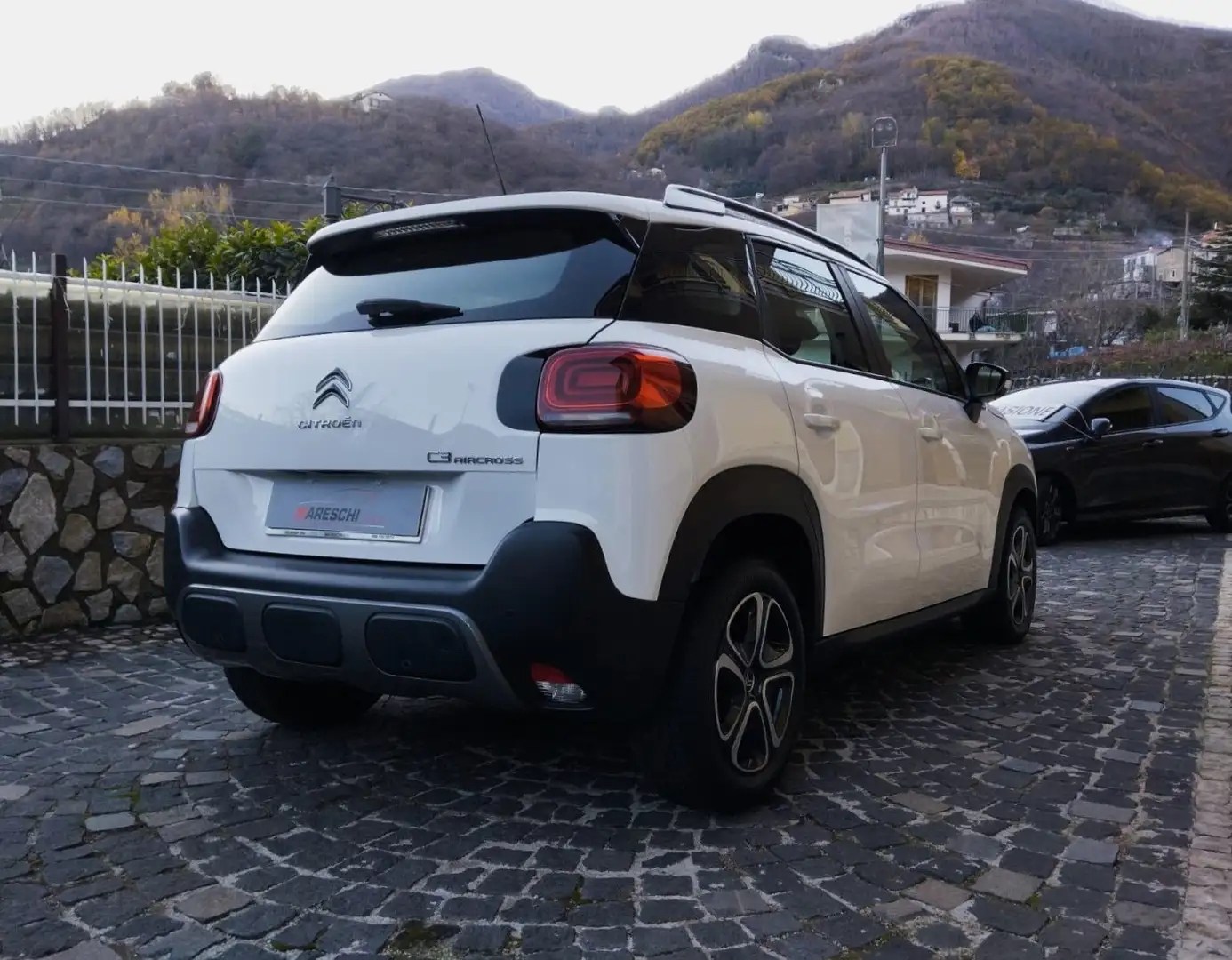Citroen C3 C3 Aircross 1.5 bluehdi Shine s Bianco - 2