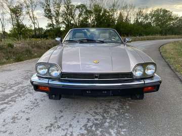 XJS V12 A