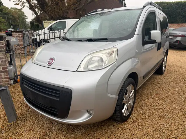 Fiat Qubo Qubo 1.4i Lounge 5 PLACES AIRCO GARANTIE 1AN