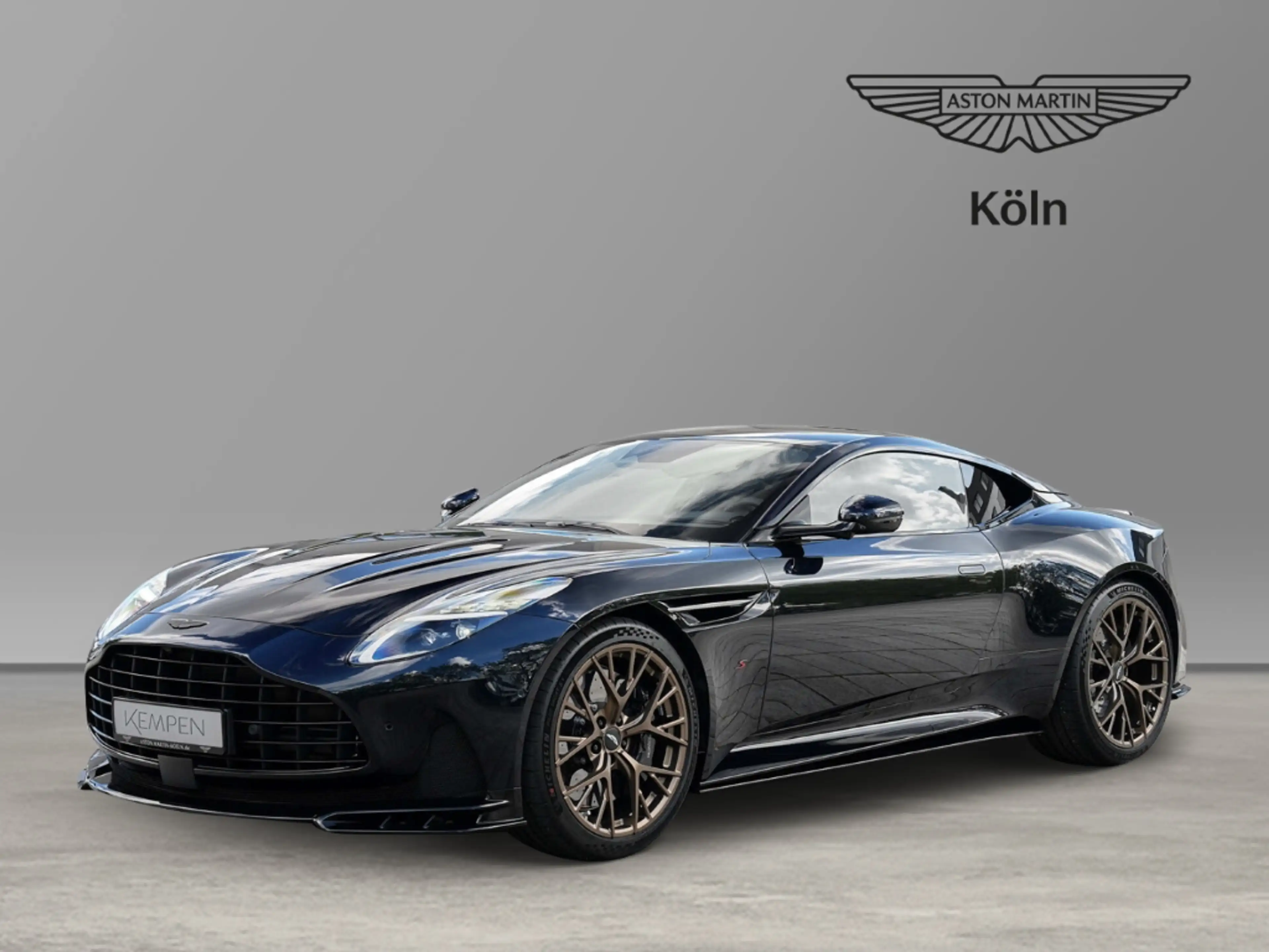 Aston Martin DB12 S Coupe Ultramarine Black - Dark Knight — photo 8