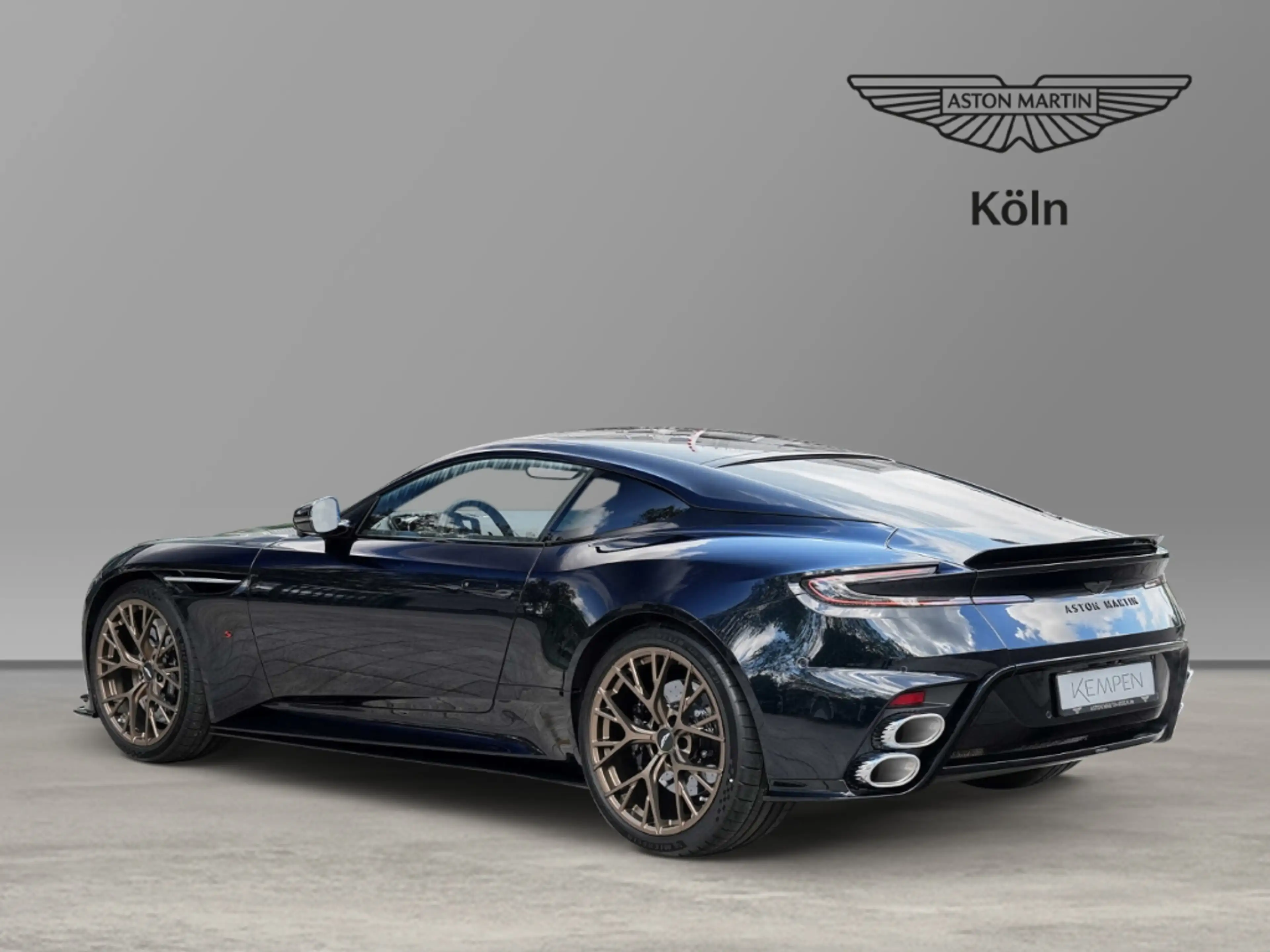 Aston Martin DB12 S Coupe Ultramarine Black - Dark Knight — photo 6
