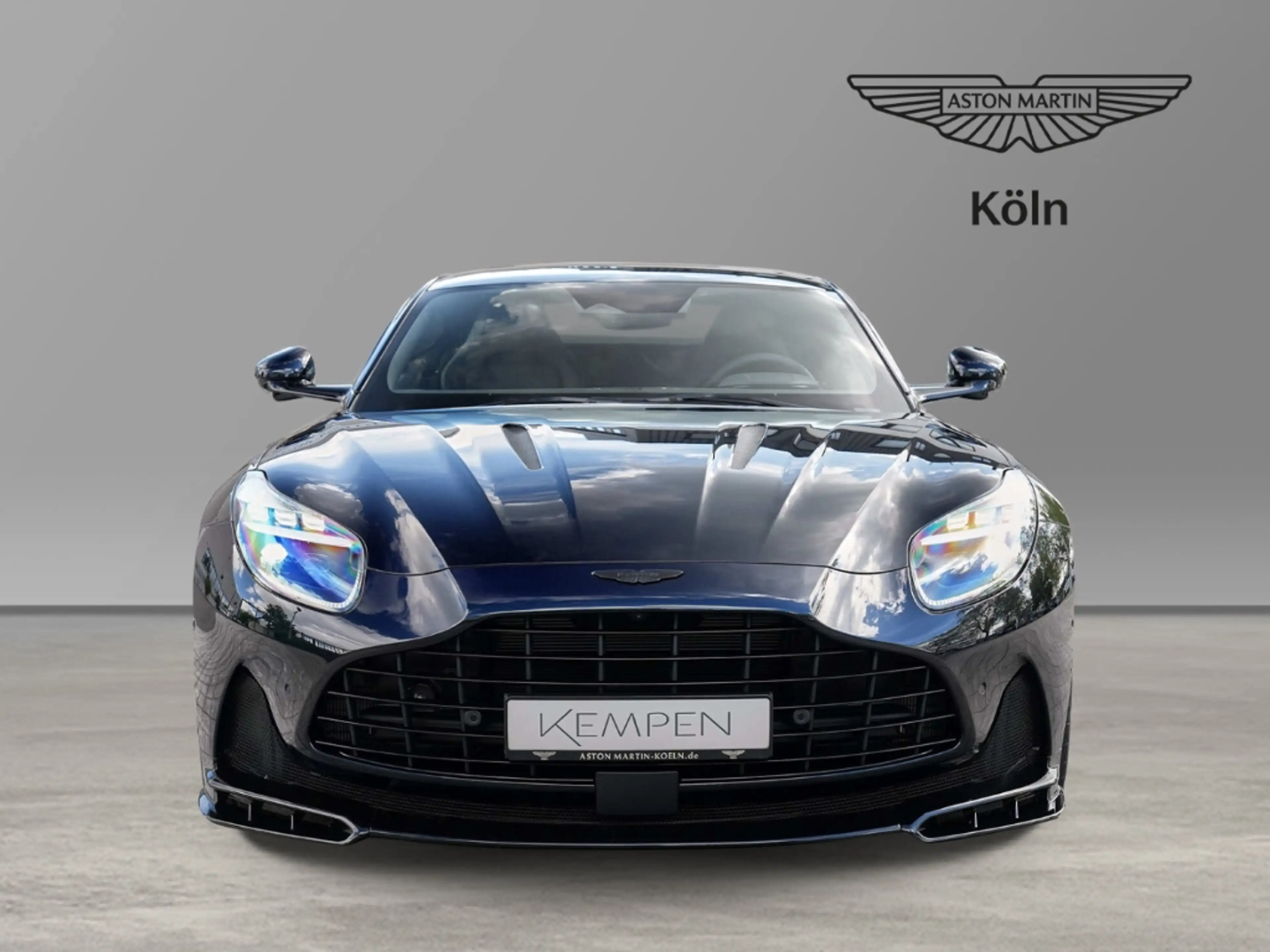 Aston Martin DB12 S Coupe Ultramarine Black - Dark Knight — photo 9