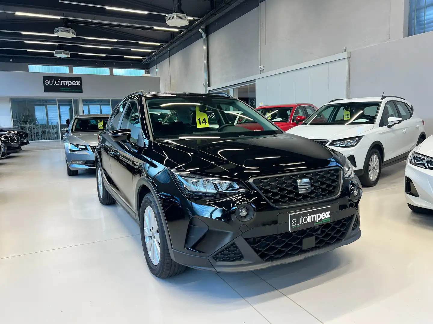 SEAT Arona 1.0 ecotsi Style 95cv CARPLAY/LED/PREZZO REALE Nero - 1